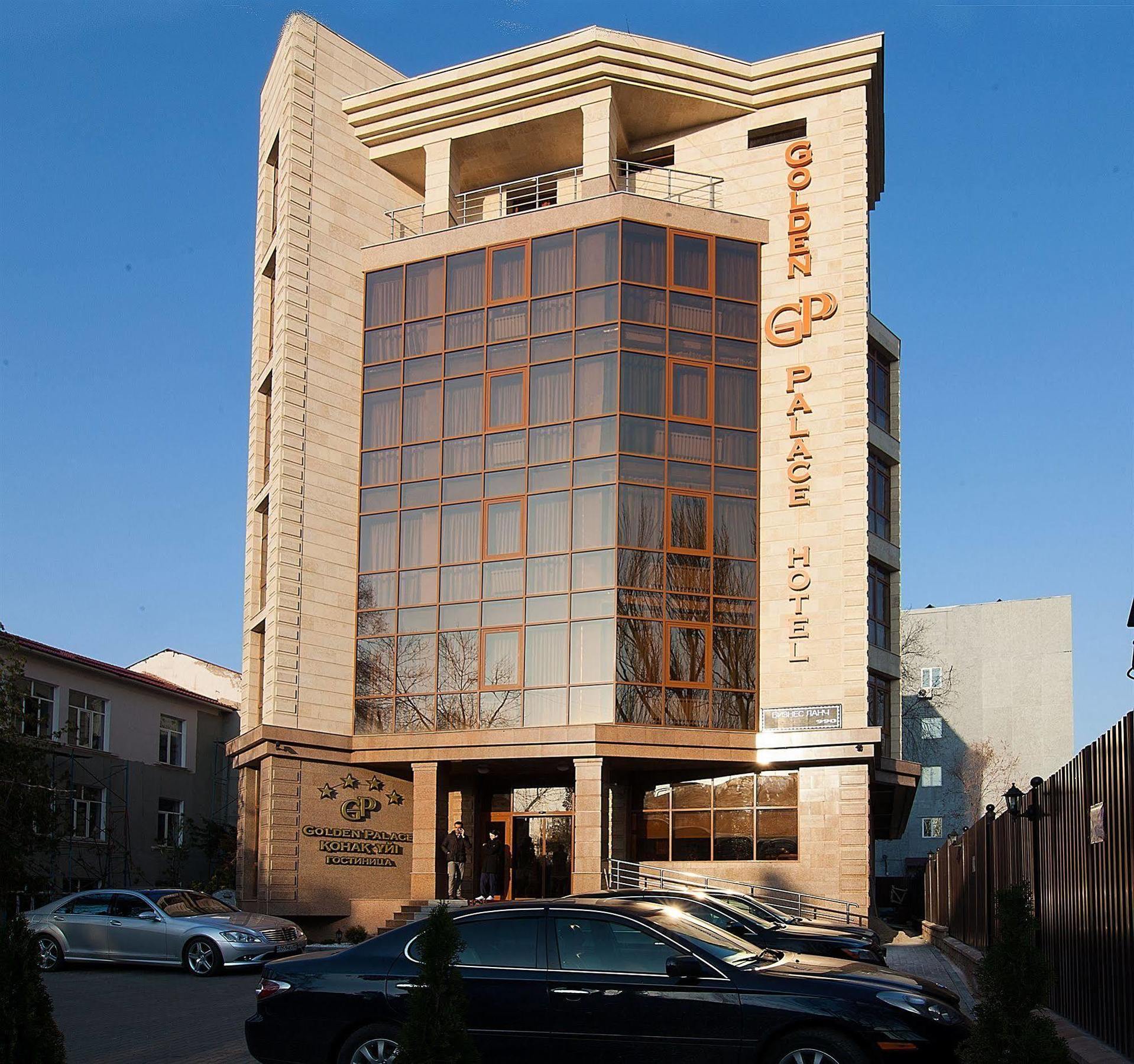 Golden Palace Hotel Almaty Ngoại thất bức ảnh